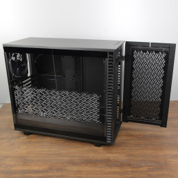 Define 7 | Side panel (Vented)  FM | ColdZero